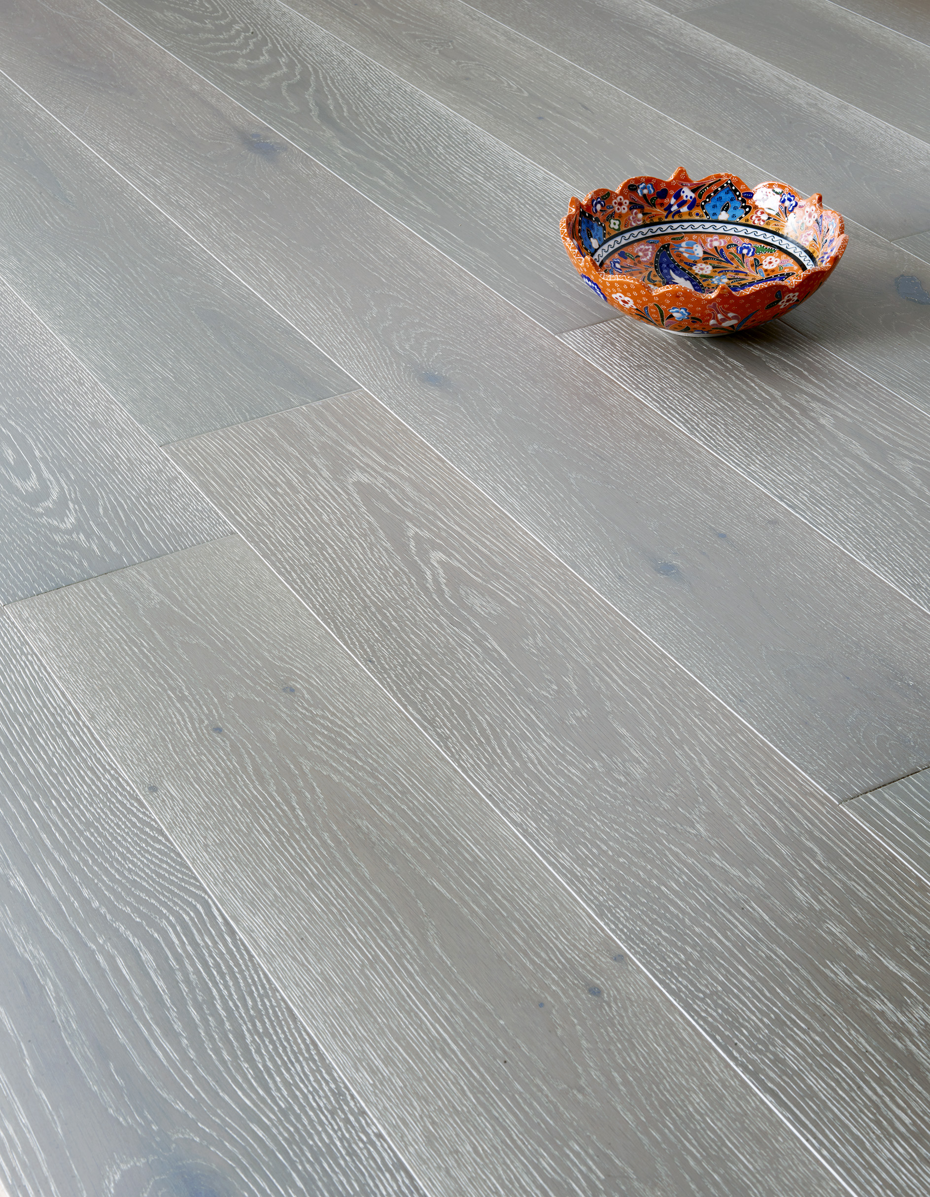 14(3)x190 Brushed & Grey UV Oiled Oak Flooring - M4001