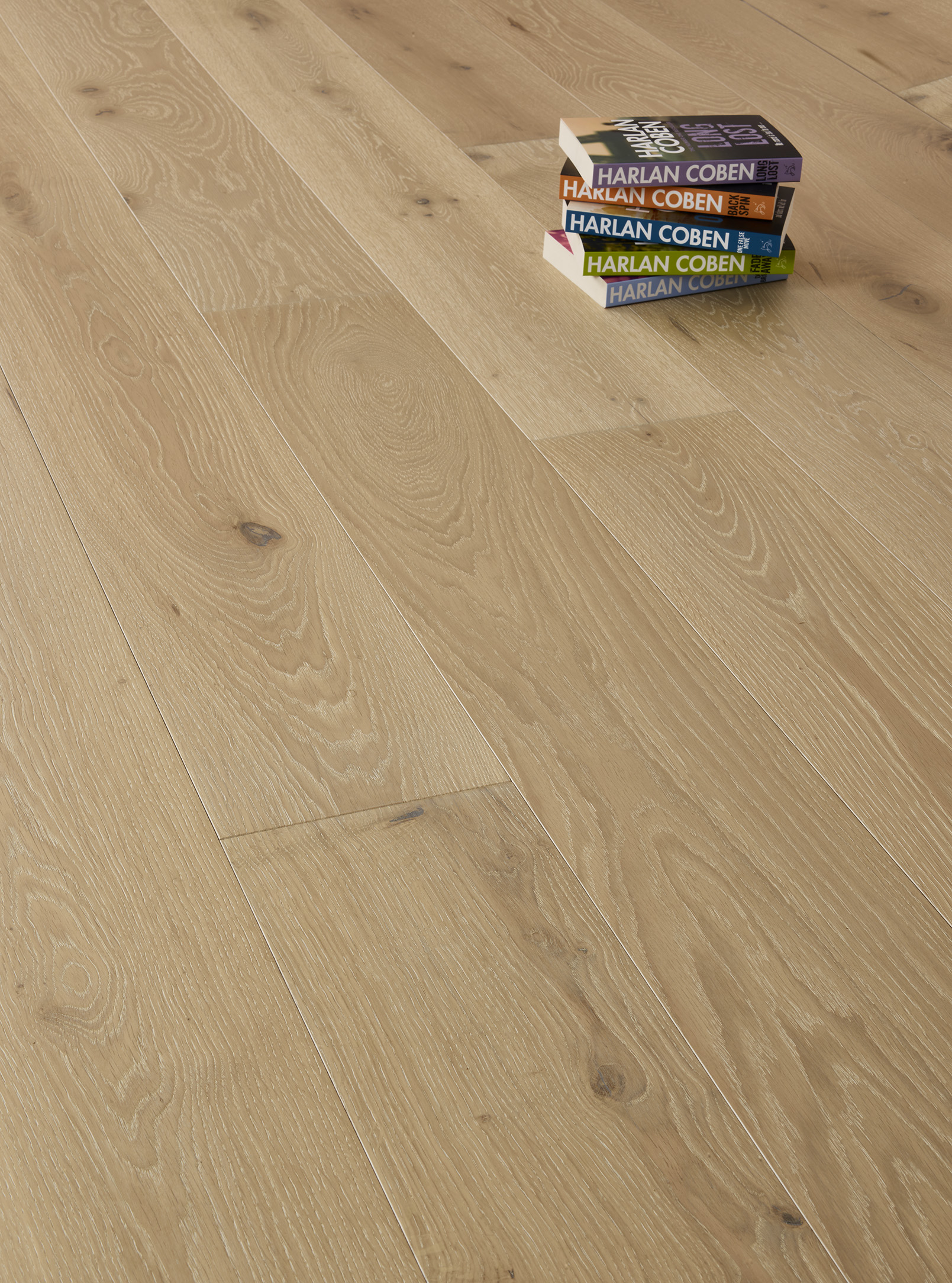 14(3)x190 Brushed Ice UV Oiled Oak Flooring M4003